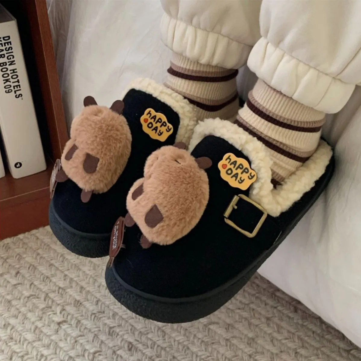 Capybara Fleece Slippers