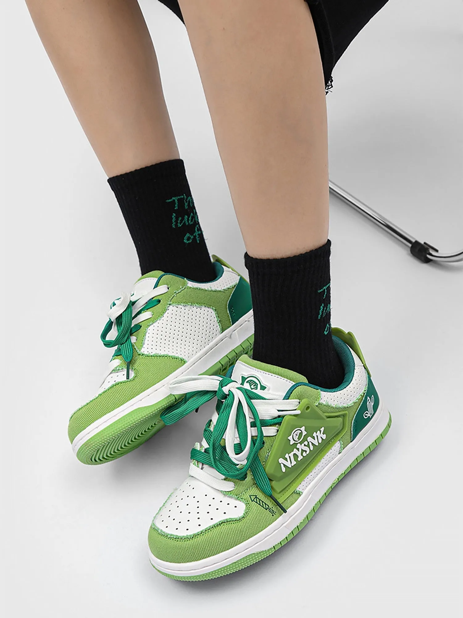 Sneakerhill Everything Goes With Casual Sneakers