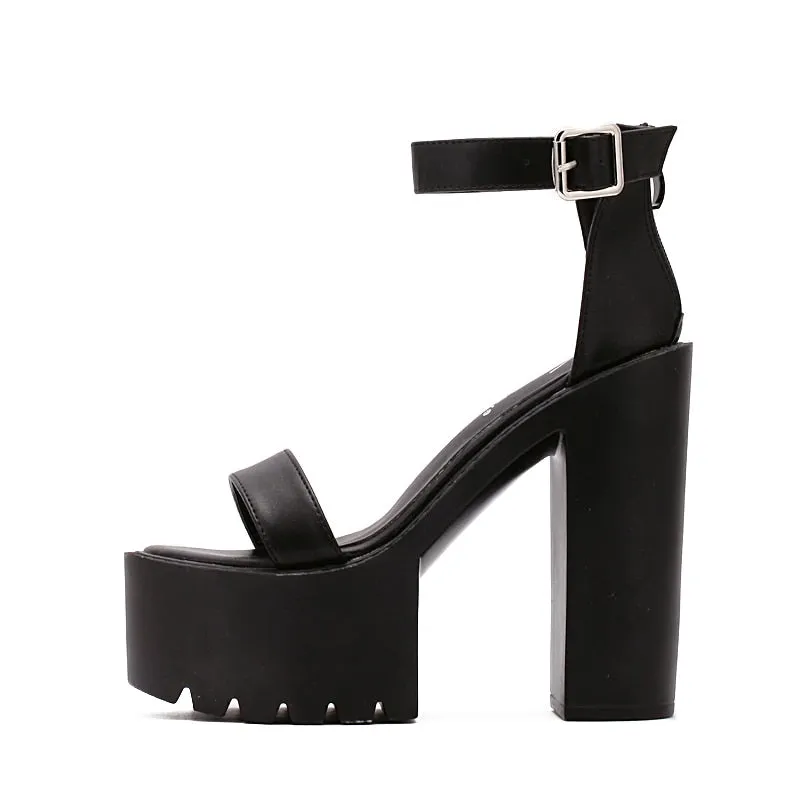 Y2K New High Heel Strap Sandals with Breathable Platform Design